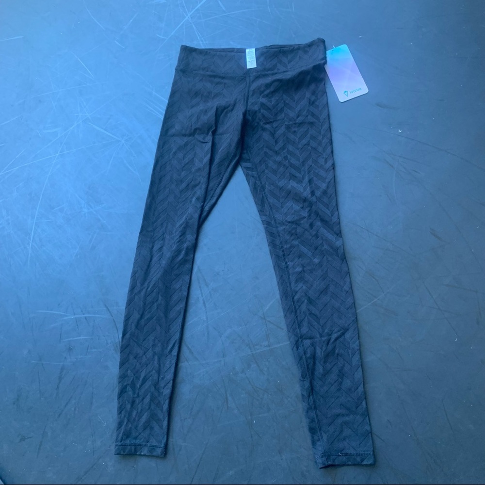 Black Ivivva Leggings